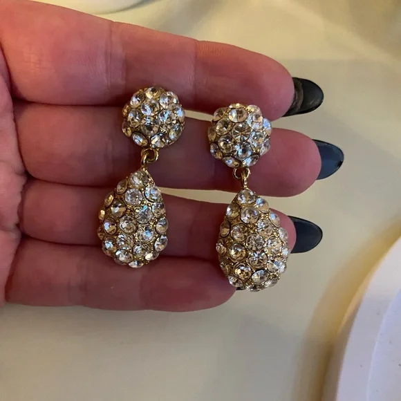 Elegant Gold and Silver Crystal Drop Earrings - Picture 1 of 1